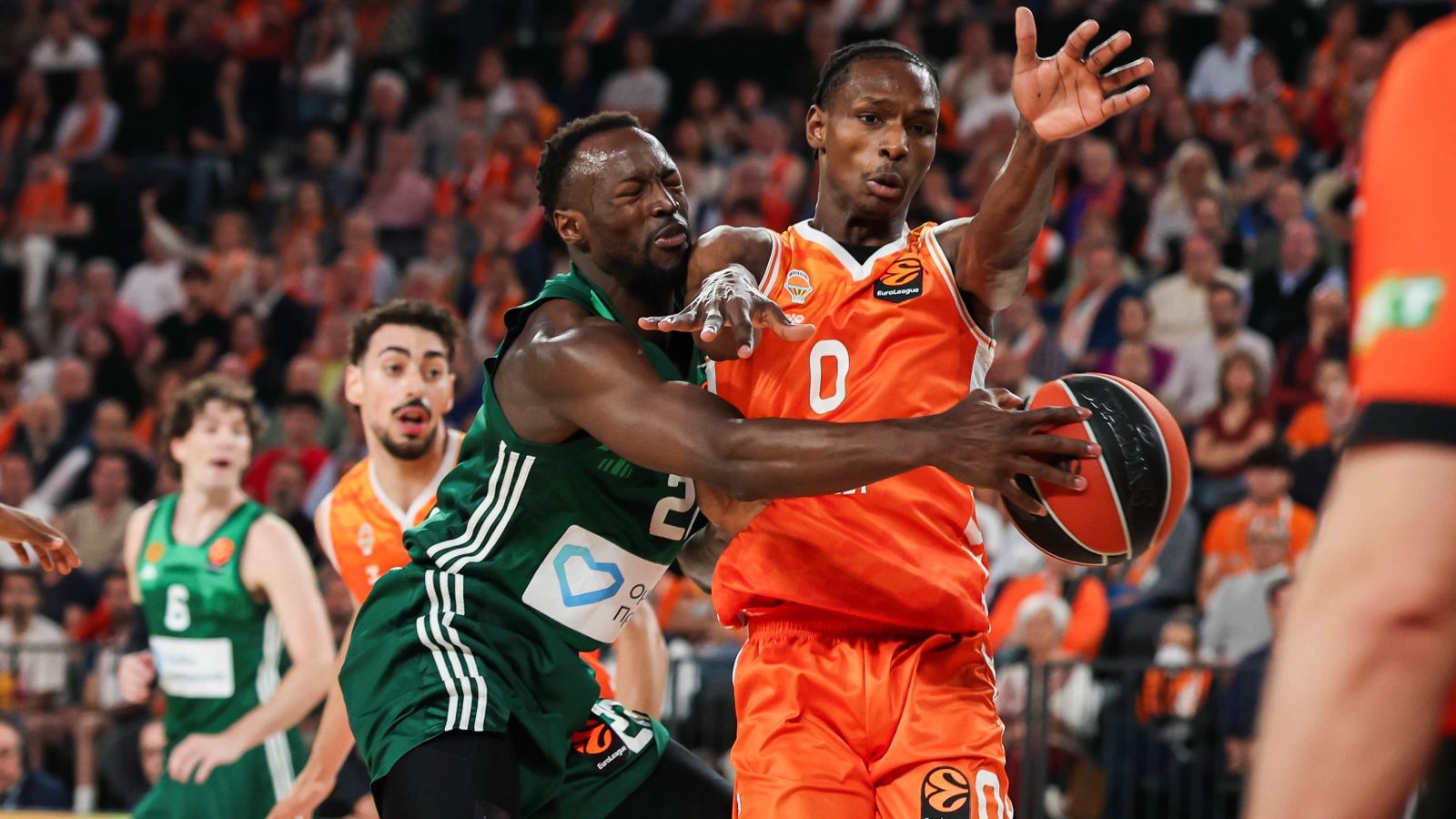 El Valencia Basket se ahoga en la orilla y necesita un milagro para seguir vivo en la Euroliga