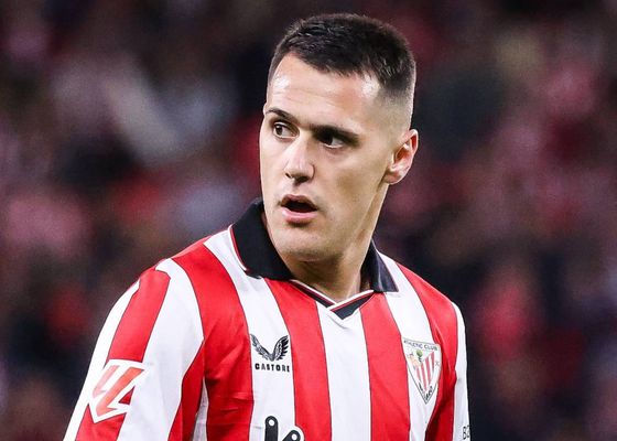 La situación de Urko Izeta en el mercado de enero: solo quiere Primera y el Athletic no lo pone fácil