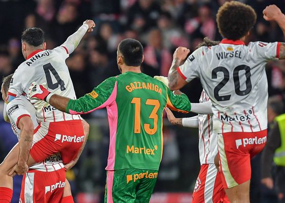 El verdadero héroe del Girona que sufre en silencio