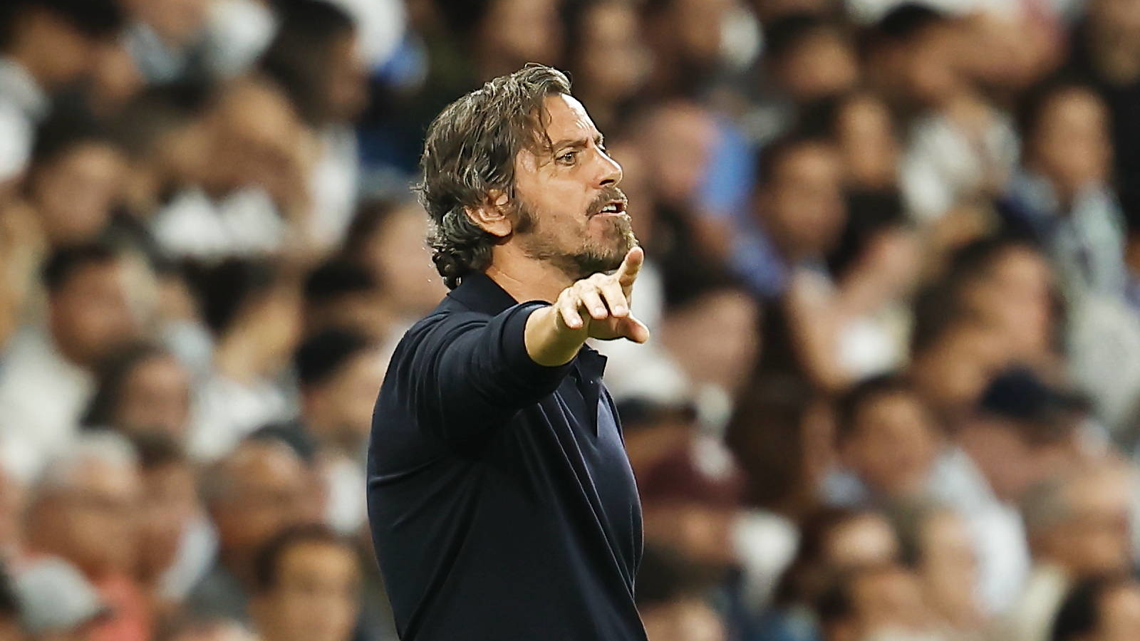 Quique Sánchez Flores, sin paños calientes en el Alavés: "Hay ciertas cosas que no se negocian nunca"