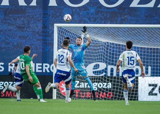 Lío en el Zaragoza y en el Racing de Santander