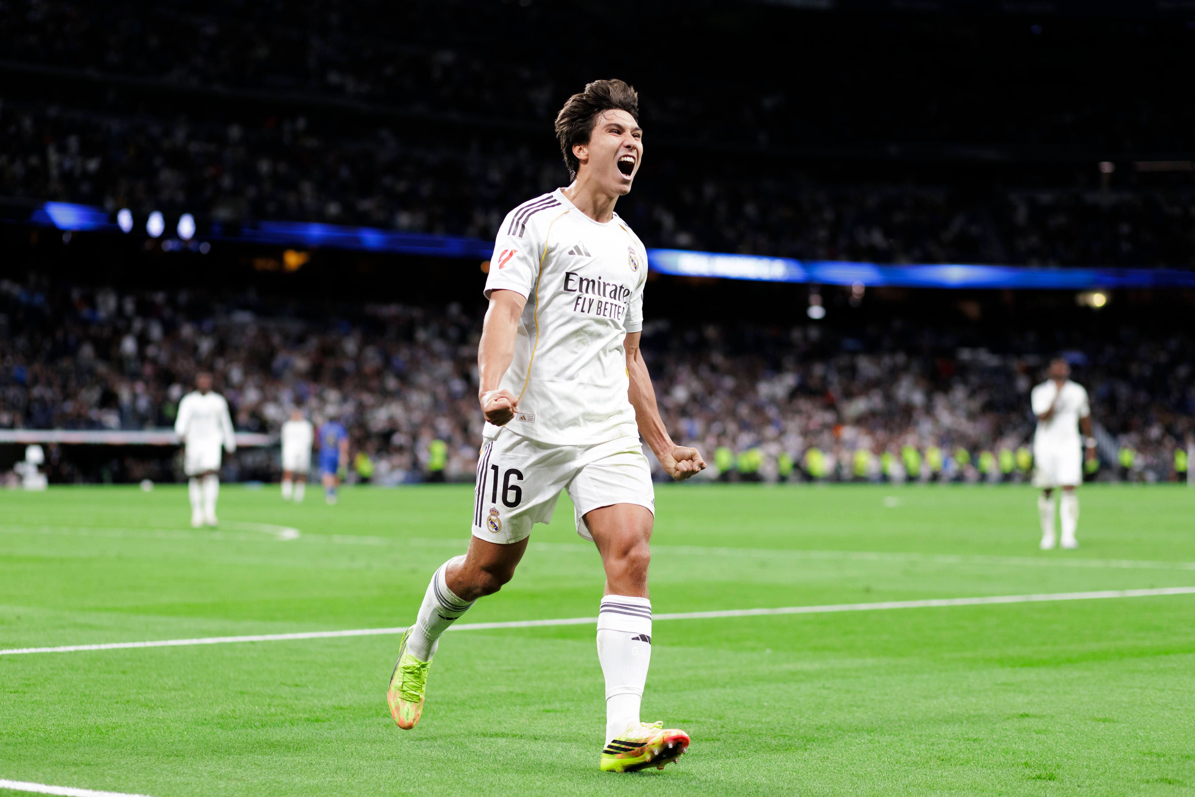 Real Madrid 2-0 Real Oviedo: Gonzalo y Bellingham calman las aguas en un Bernabéu que pitó a Vinicius y Mbappé