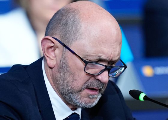 Louzán le manda un recado a la FIFA y anuncia un último ensayo de España antes del Mundial