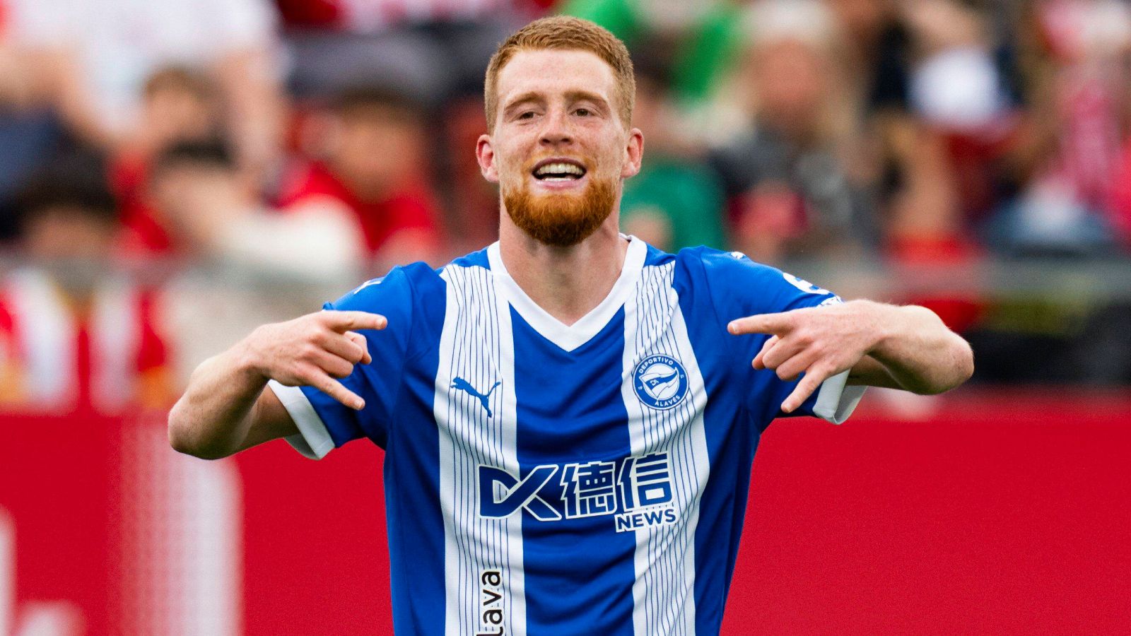 Carlos Vicente se despide del Alavés y pone rumbo a Inglaterra