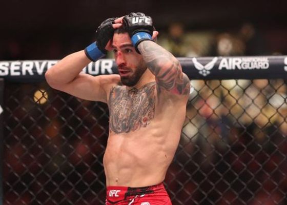 Charles Oliveira ratifica lo de Ilia Topuria y avisa a Makhachev