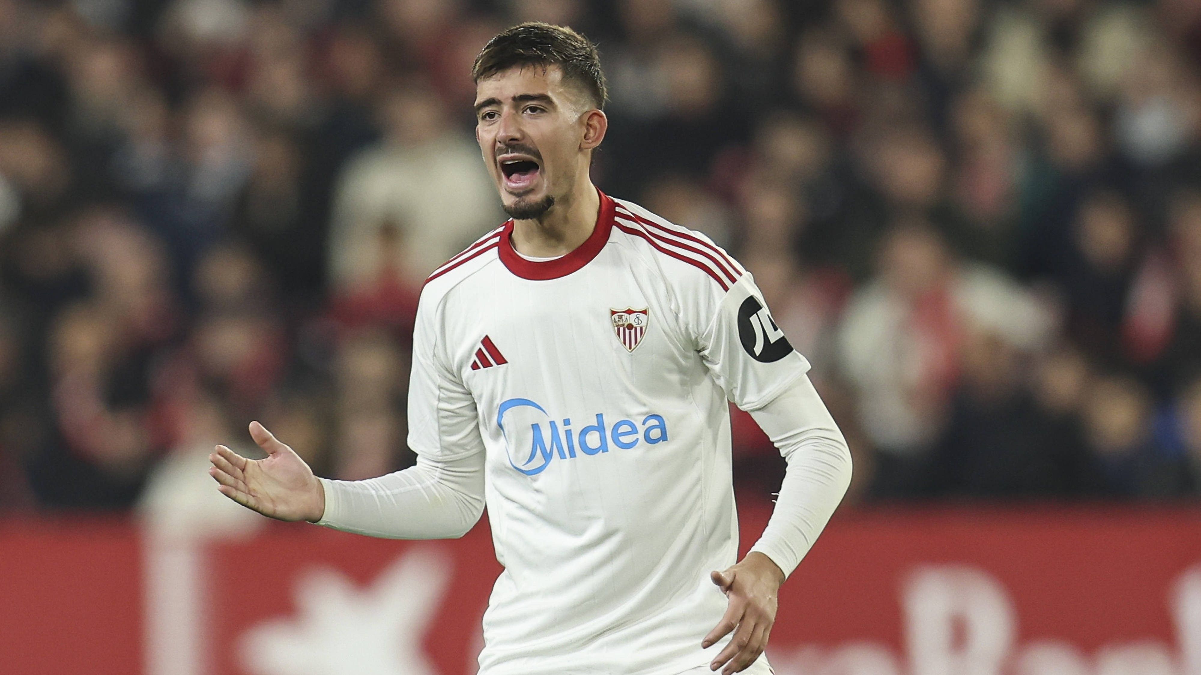 Rajada de Kike Salas por el penalti no pitado: "Somos un club histórico que merecemos respeto"