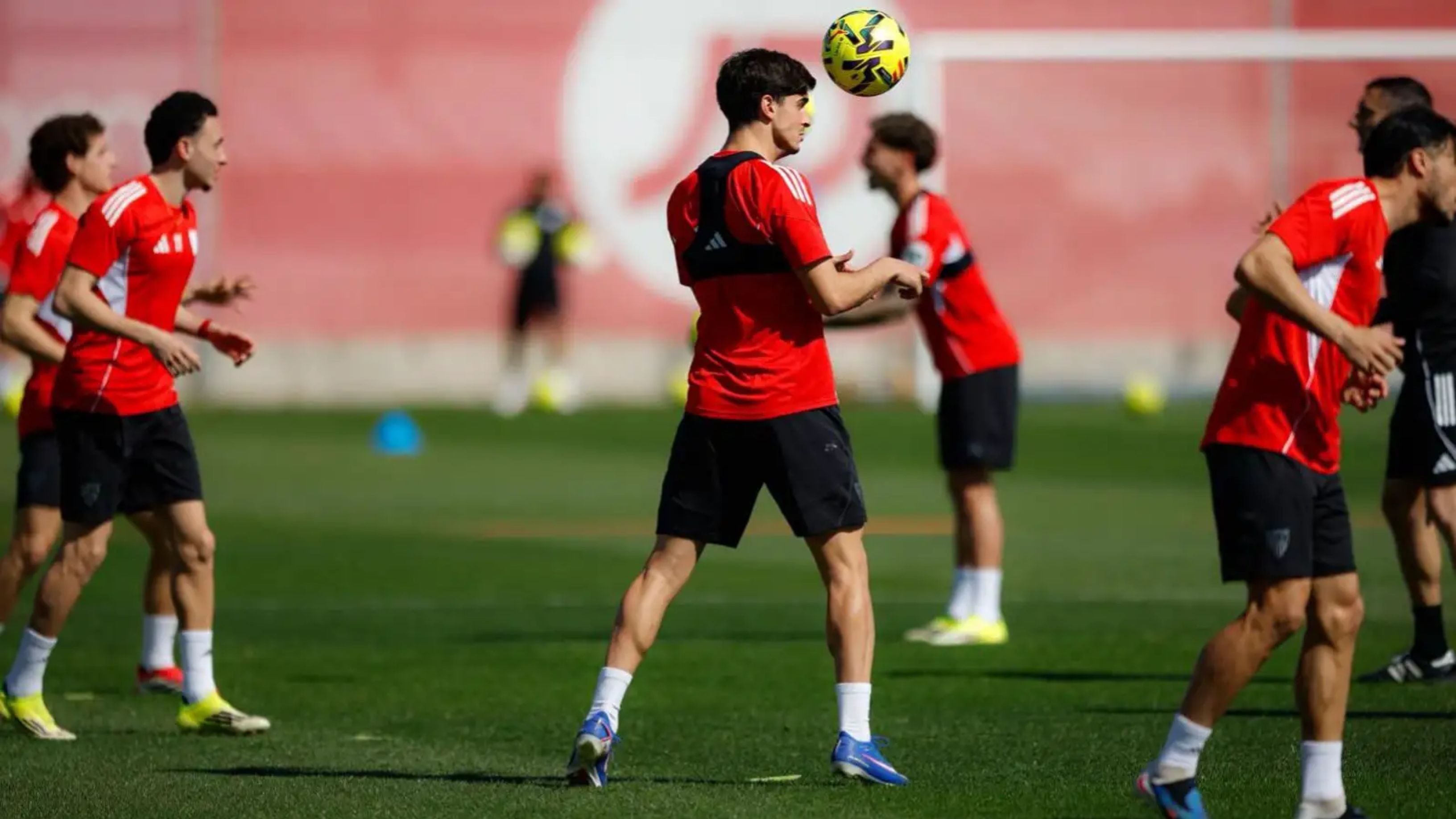 Almeyda, con casi todos para intentar una gesta en el Camp Nou