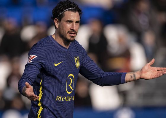 Otro pretendiente para Giménez en Turquía: el Atlético de Madrid dará facilidades