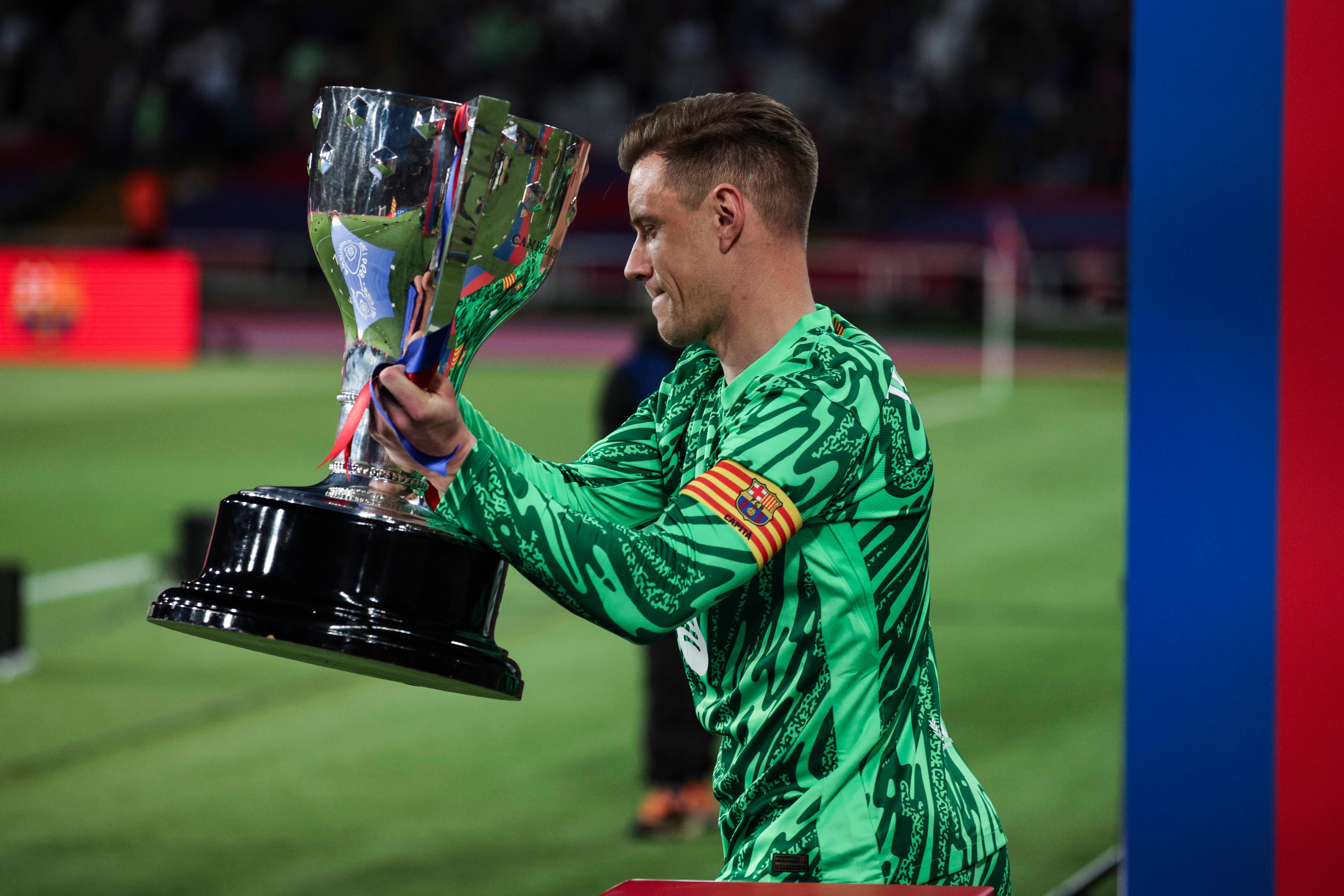 Ter Stegen marca territorio
