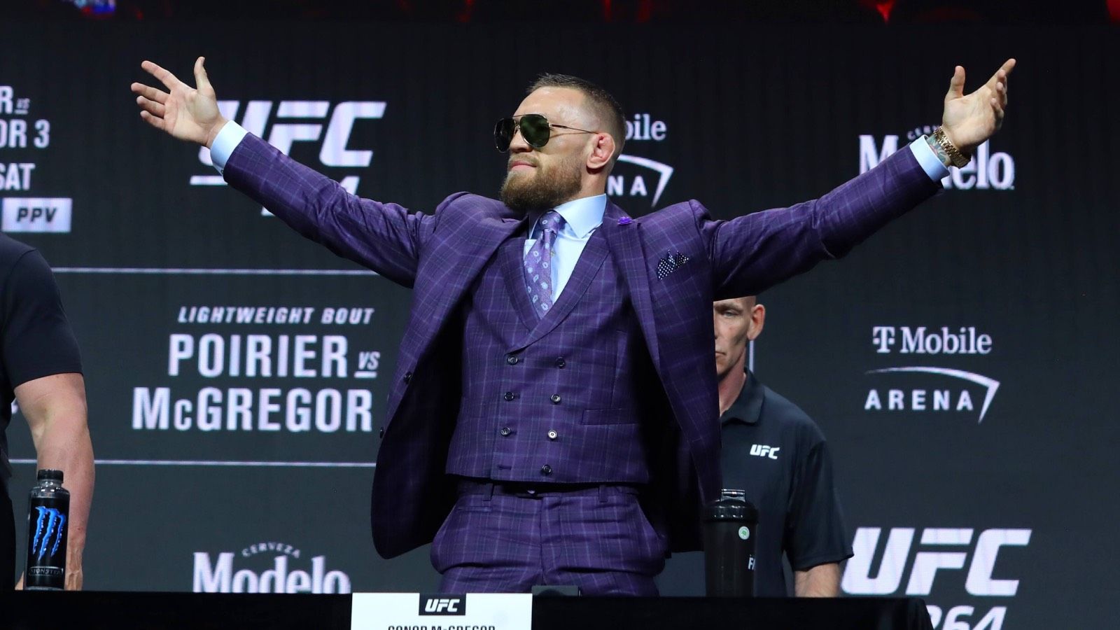 Conor McGregor se lo piensa y dice adiós