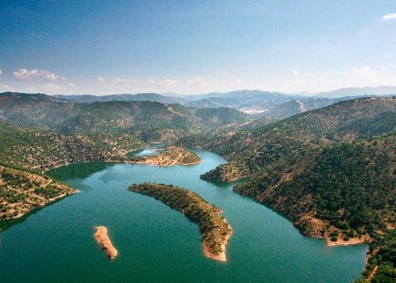 España tiene en Andalucía su propio fiordo, igual que Noruega e Islandia