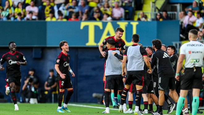 La aguja y el hilo de la permanencia del Sevilla: los goleadores que sienten como tú 