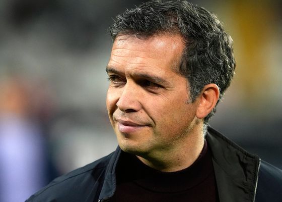 Luis Castro, entrenador del Levante: "Tenemos que saber cerrar los partidos, es una cuestión de tranquilidad y de decisiones"