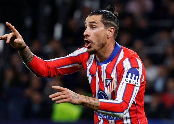 Dudas con Giménez en el Atlético de Madrid