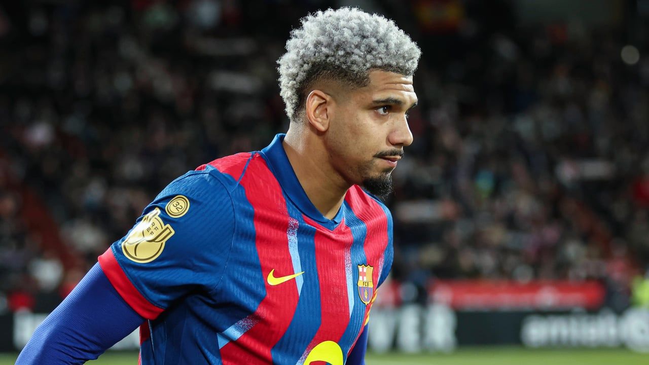 Ronald Aráujo, jugador del Barcelona: "Mi padre trabajaba en la reforestación y mi madre limpiaba casas"