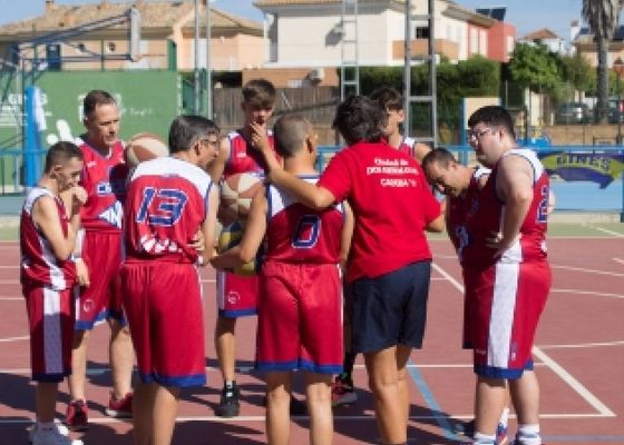 El Circuito Provincial de Deporte Adaptado fomenta el baloncesto inclusivo
