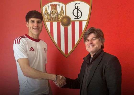El Sevilla anuncia el fichaje de Pedraza y las cesiones de dos jóvenes canteranos 