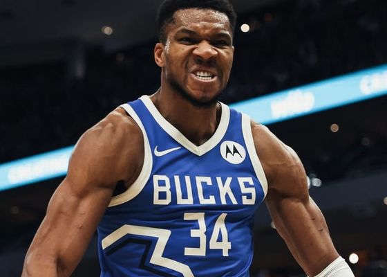 Giannis Antetokounmpo rompe su relación con los Bucks