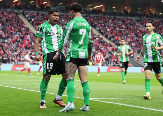 La afición del Betis ya se ve en semifinales de la Europa League