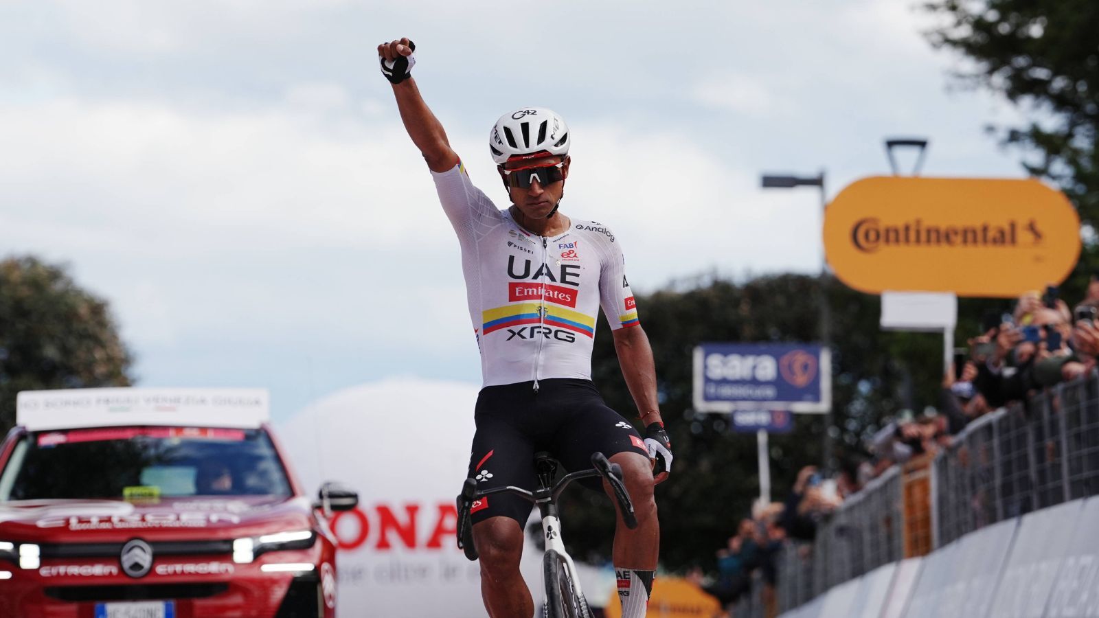 Narváez completa la machada en el Giro y el Movistar Team se resarce