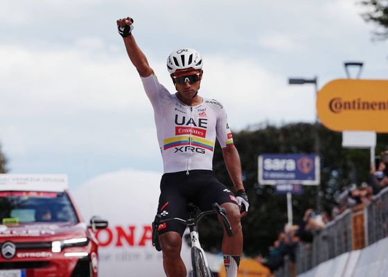 Narváez completa la machada en el Giro y el Movistar Team se resarce