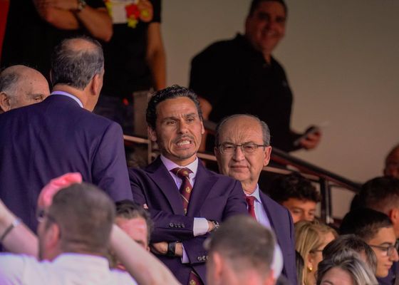 A-Cap ya vende sus acciones mientras que el Sevilla espera a Sergio Ramos