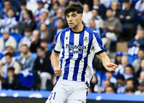 Jon Martin, sorprendido y contento con la confianza de Luis de la Fuente: "No me lo esperaba"
