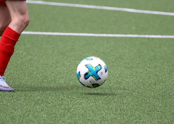 Sancionan a un niño de 13 años un año sin fútbol tras ser agredido por el padre de un rival