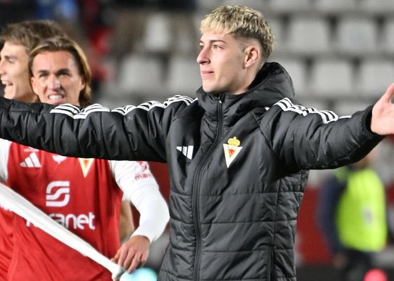 La inagotable presión de Toral para vestir de verdiblanco