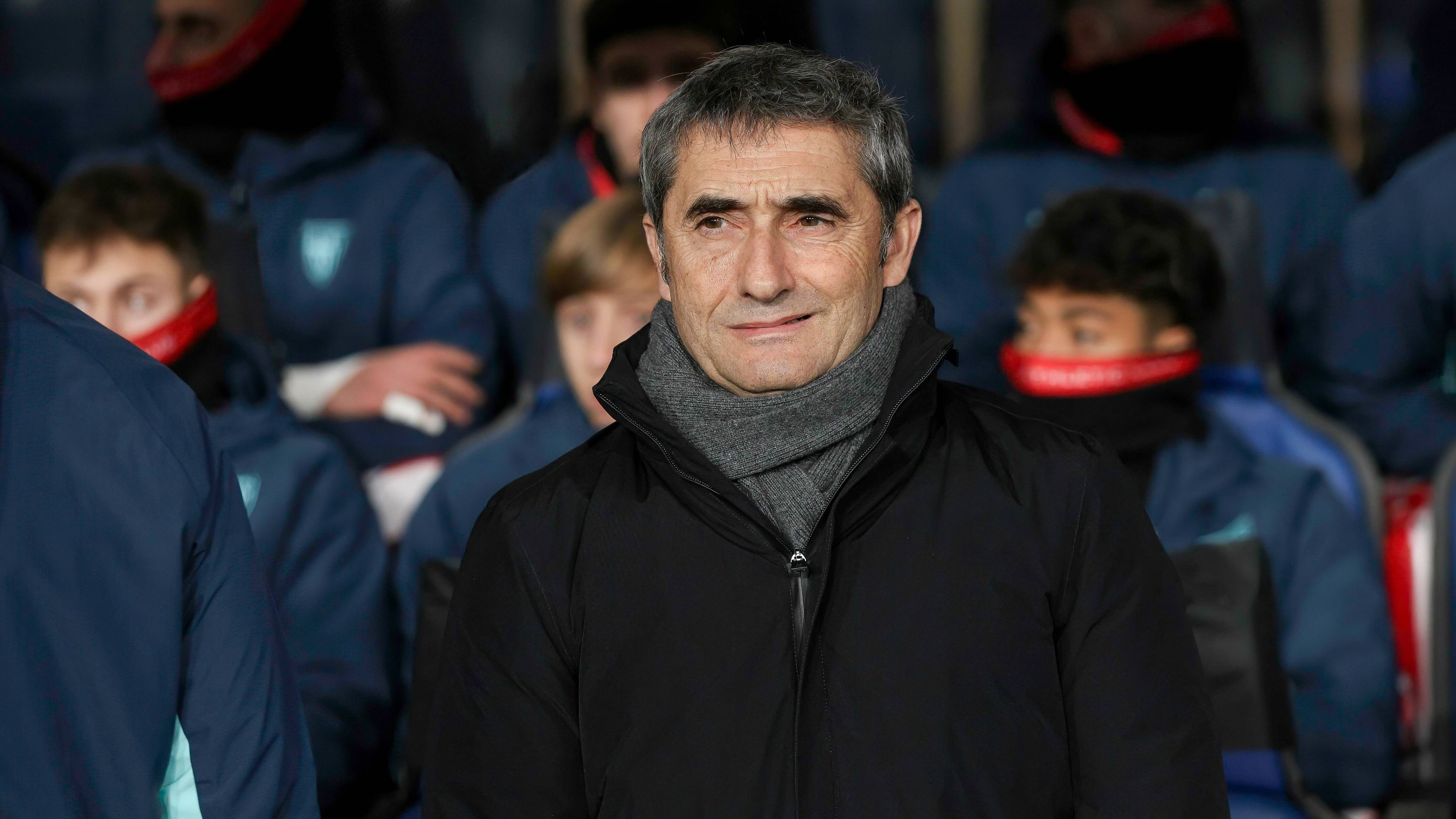 Valverde defiende a Adama Boiro y le pide más a Robert Navarro: "Él ha tenido un problema"