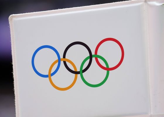 ¿Qué atleta ha participado en más Juegos Olímpicos?