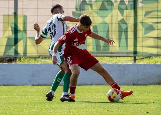 Antequera 1-1 Sevilla Atlético: Sin gozo en el pozo, con Collado de héroe y villano   