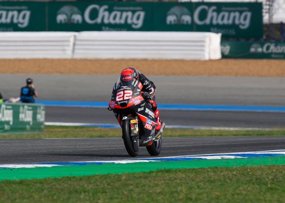Davis Almansa arrasa en Moto3 y Senna Agius le roba la pole a los españoles en Moto2