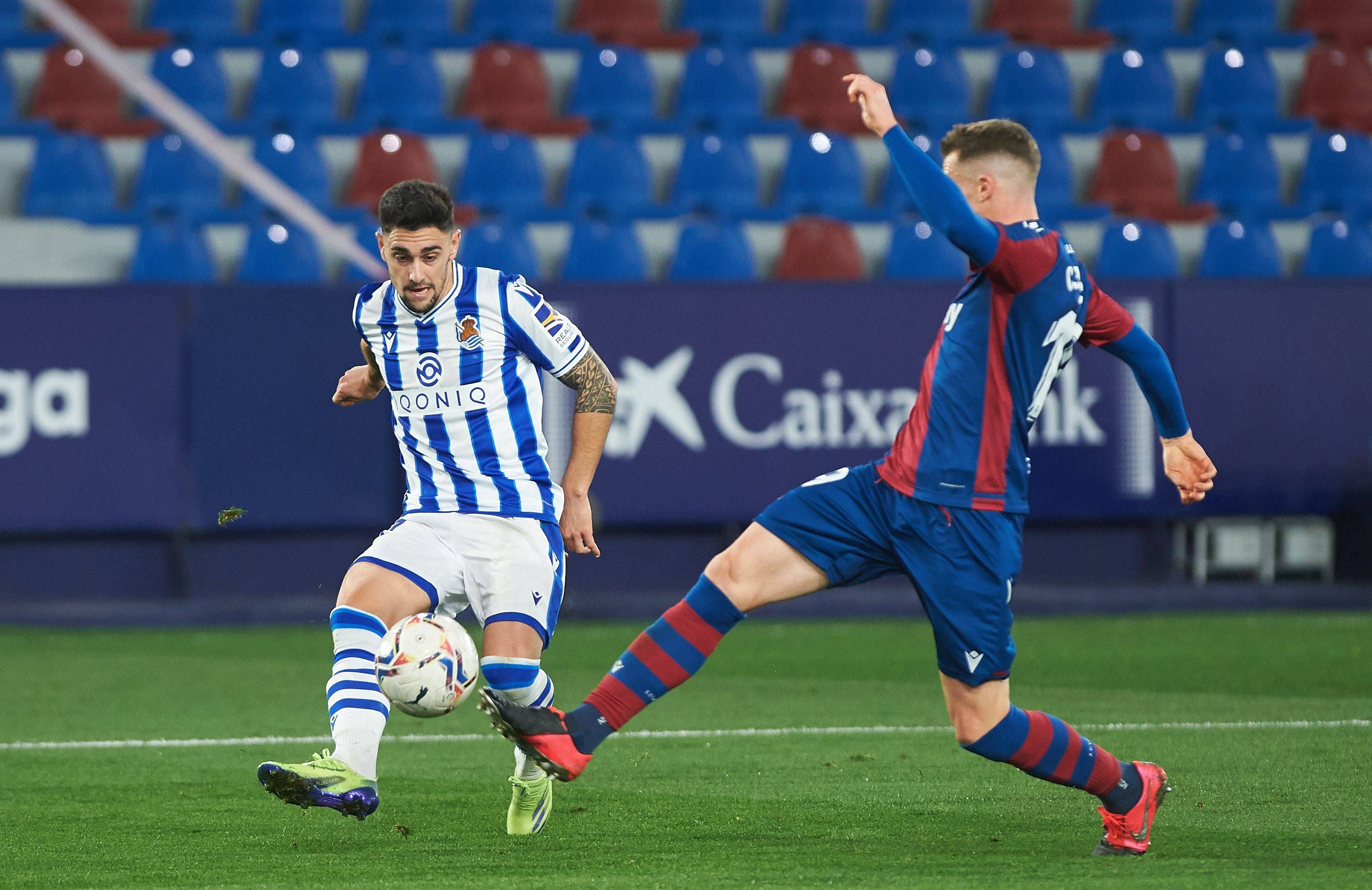 Merquelanz busca una salida en el Eibar