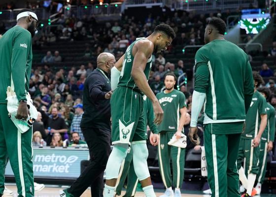 Giannis Antetokounmpo habla sobre su futuro en medio de informaciones de una inminente salida de los Bucks: "Ahí es donde está su enfoque"