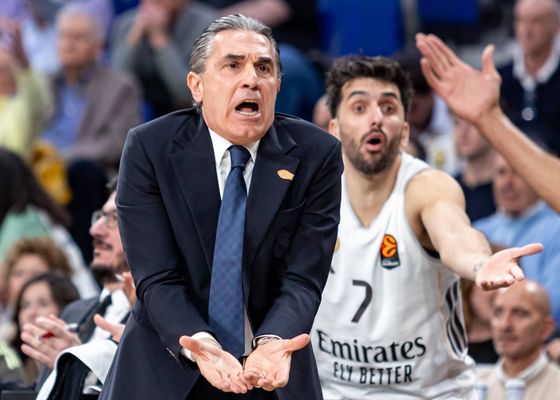 Sergio Scariolo, en alerta con Campazzo y Deck: "La preocupación es compartida con otros muchos compañeros"