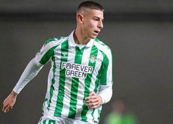 Oficial: renovación en el Betis y cesión inmediata