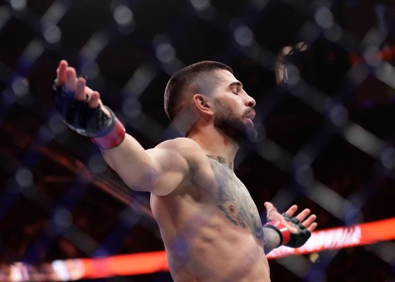 El Topuria - Makhachev está ya perfilado, según confirma Arman Tsarukyan