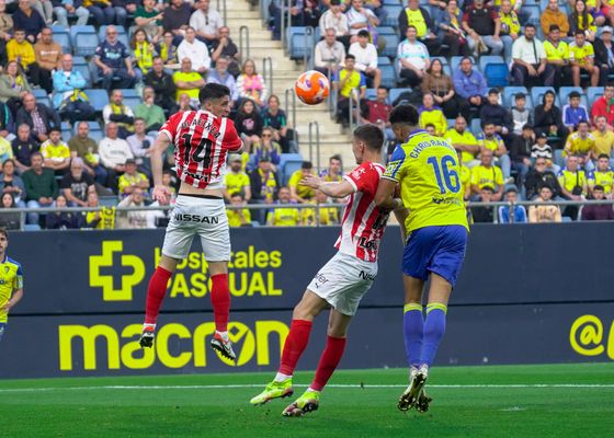 Lío con muchos equipos en Segunda División