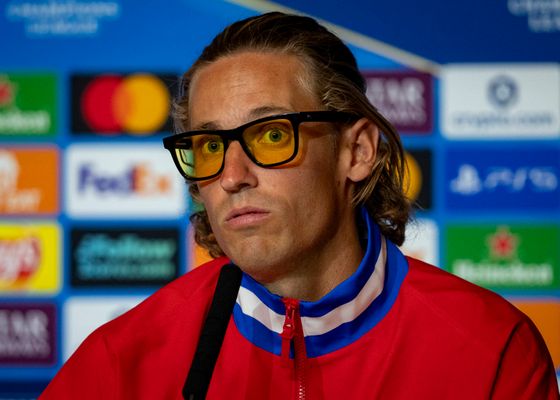 Atizan a Marcos Llorente por su forma de pensar: "Está a tres Doritos de decir que la Tierra es plana"