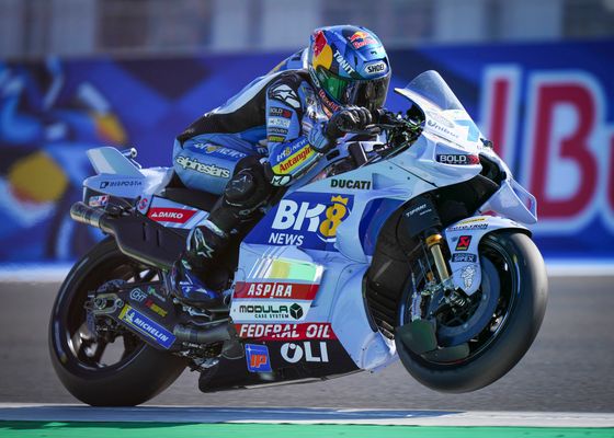 Álex Márquez se cae en Sepang y pone en duda el subcampeonato