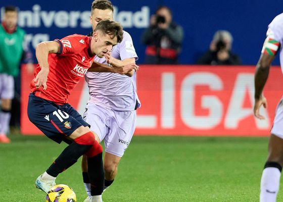 Osasuna vuelve a los entrenamientos y Aimar Oroz acapara el protagonismo