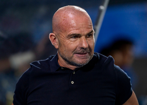 Cae el décimo entrenador en LaLiga Hypermotion con la destitución oficial de Paco López