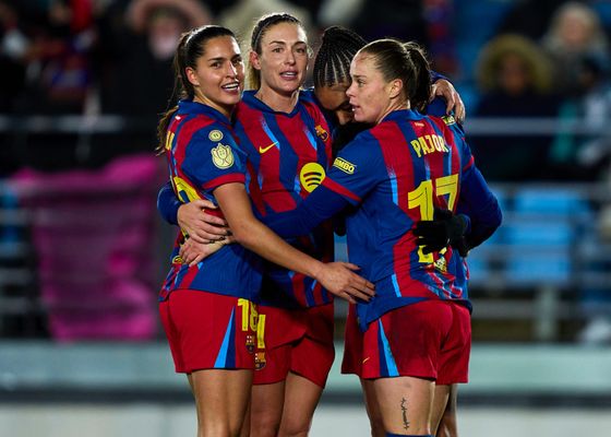 El Barça destroza al Real Madrid y se clasifica para las semifinales de la Copa de la Reina
