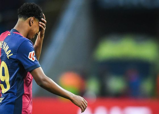 Lamine Yamal se cae para el partido en Balaídos