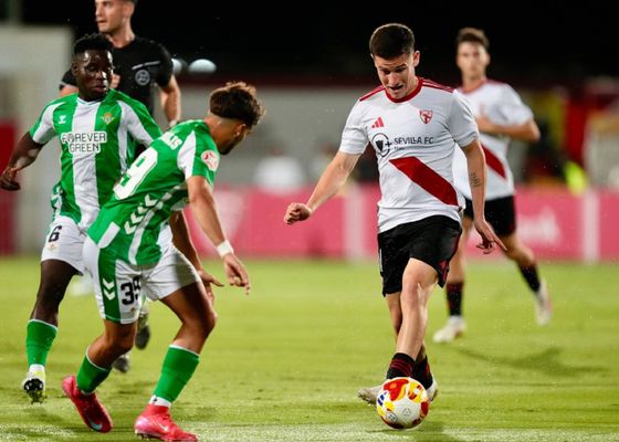 Sevilla Atlético 1-0 Betis Deportivo: Lulo Dasilva decanta el 'Derbi chico'