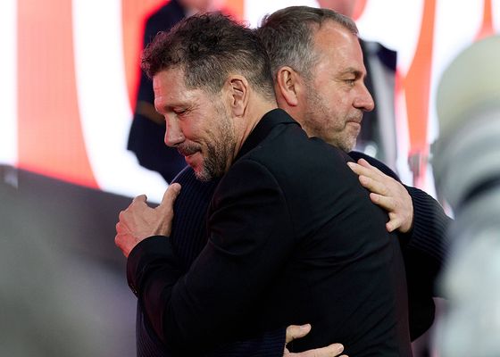 La advertencia solapada de Simeone a Flick: "Tienes que volver" 