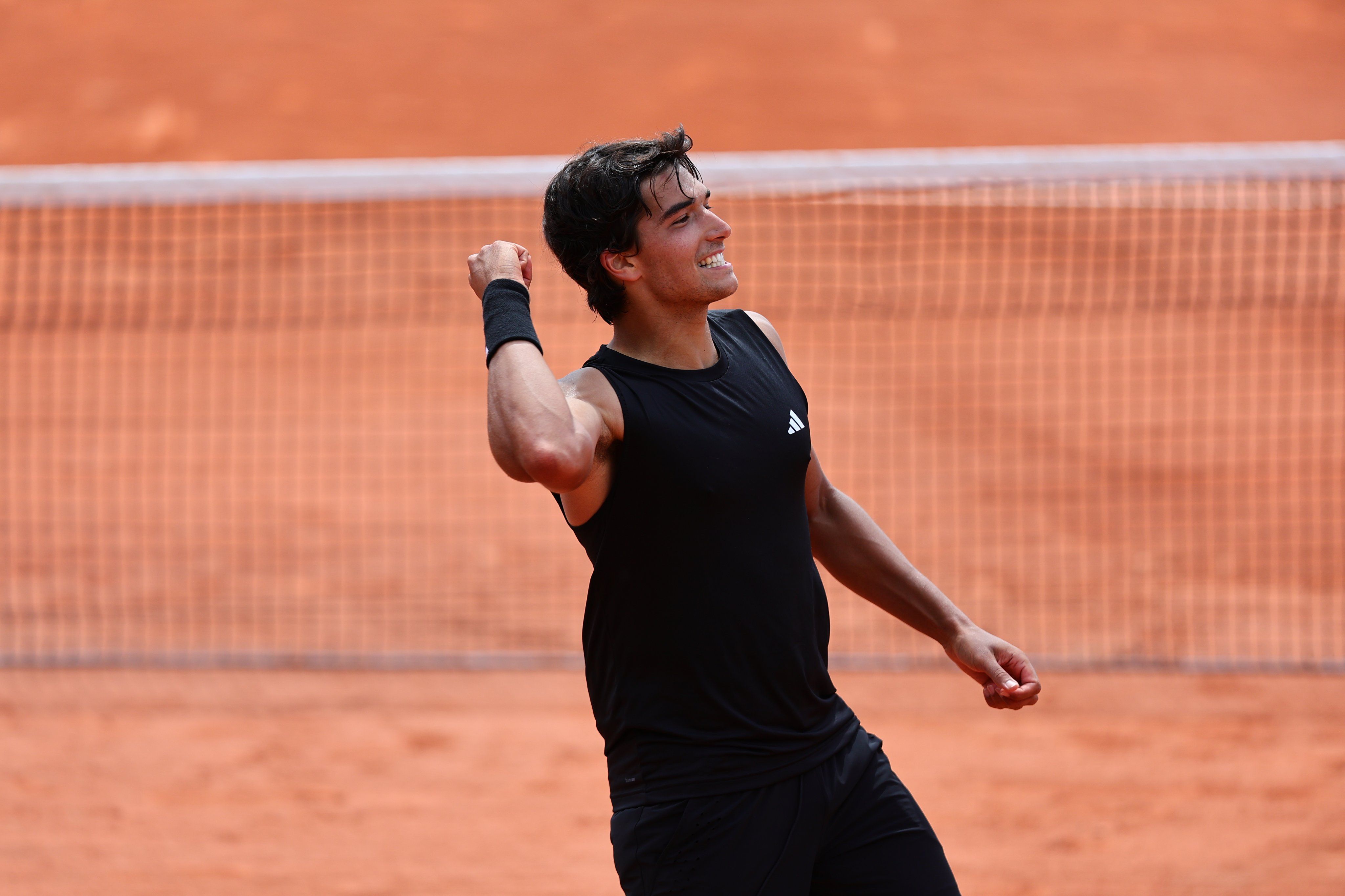 Otra campanada deja Roland Garros sin apenas favoritos en segunda ronda