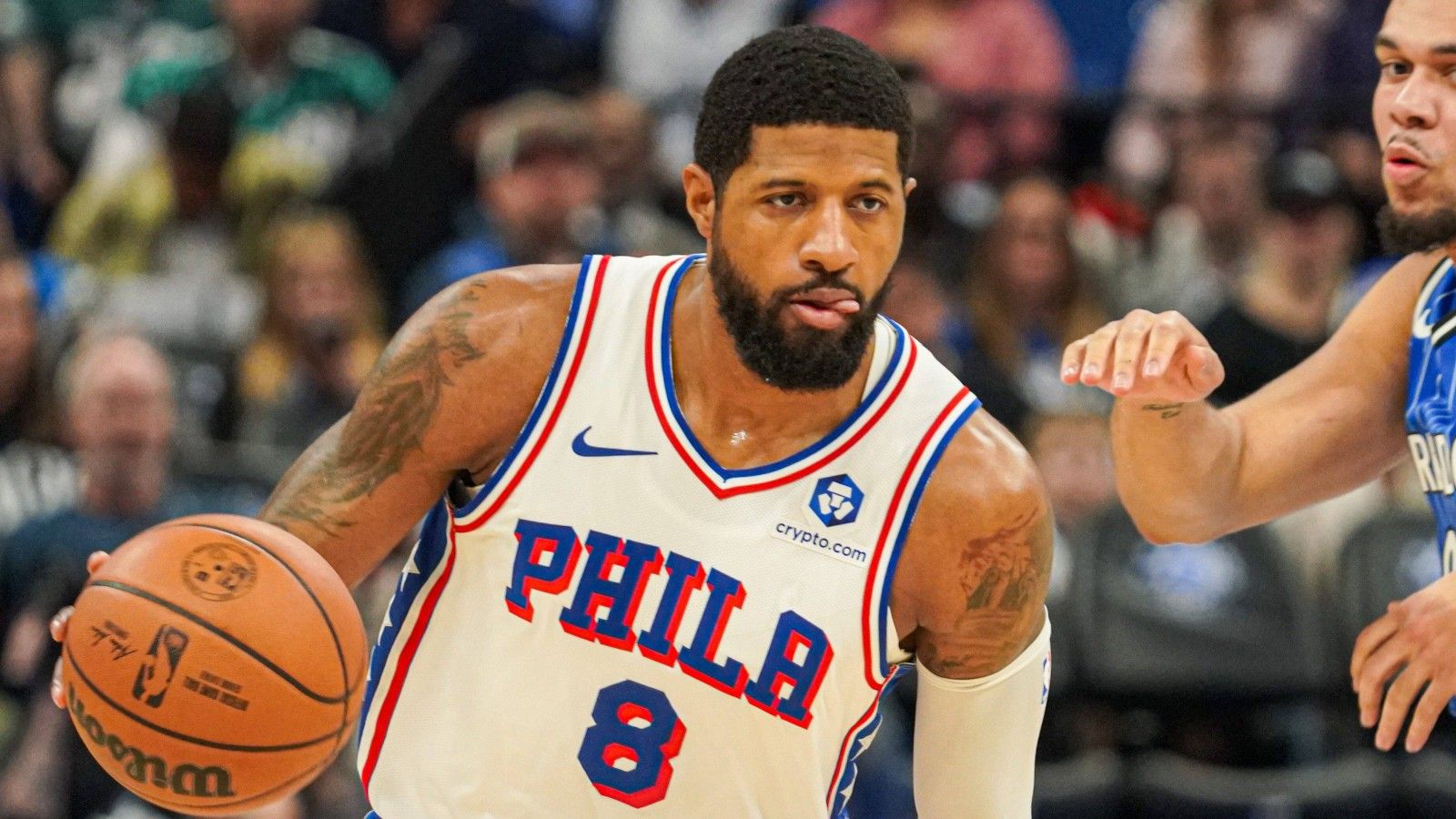 La NBA suspende 25 partidos a Paul George