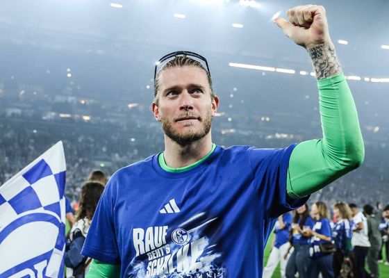 Karius firma su venganza definitiva: del drama eterno de la Champions de 2018 a héroe del ascenso del Schalke